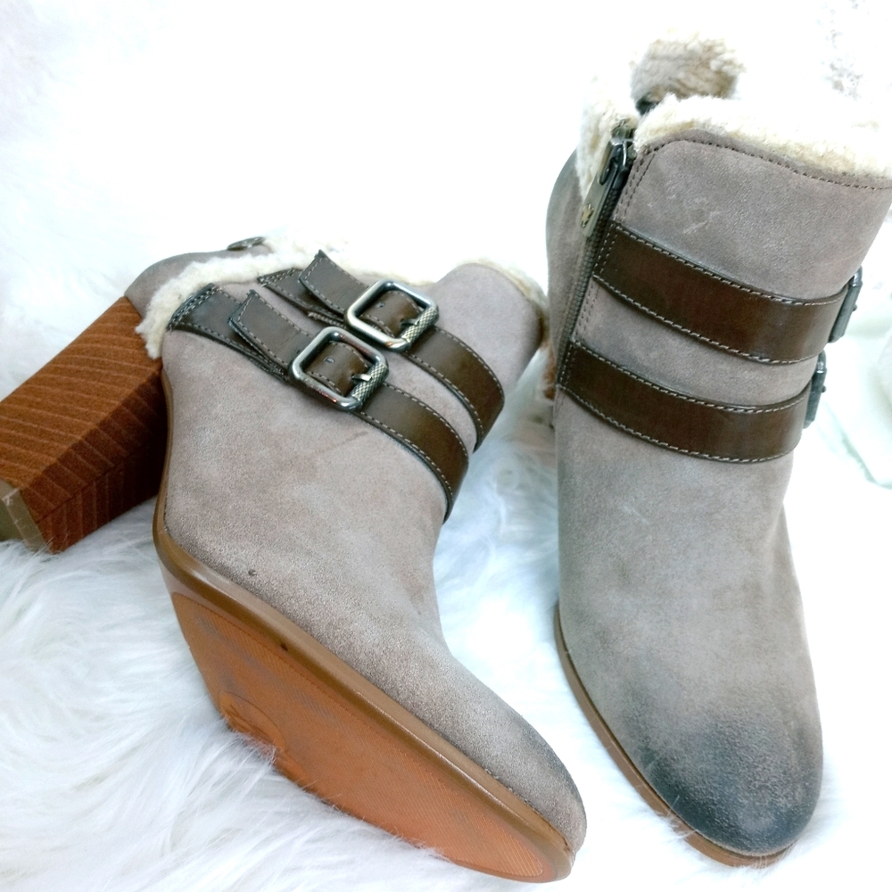 LIBBY. EDELMAN CHRISTINA DISTRESSED SUEDE ANKLE BOOTIE DOUBLE BUCKLE WOMEN 7.5